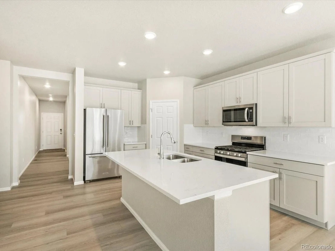 Photo of 545 Red Rock Pl