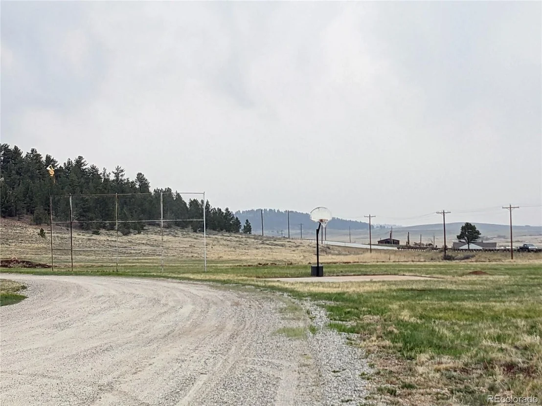 Photo of 493 Depot Dr
