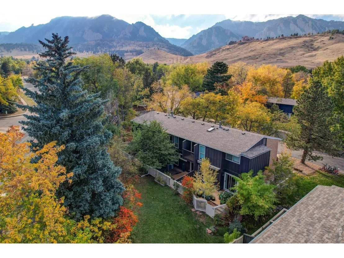 Photo of Unit B at 1195 Bear Mountain Dr