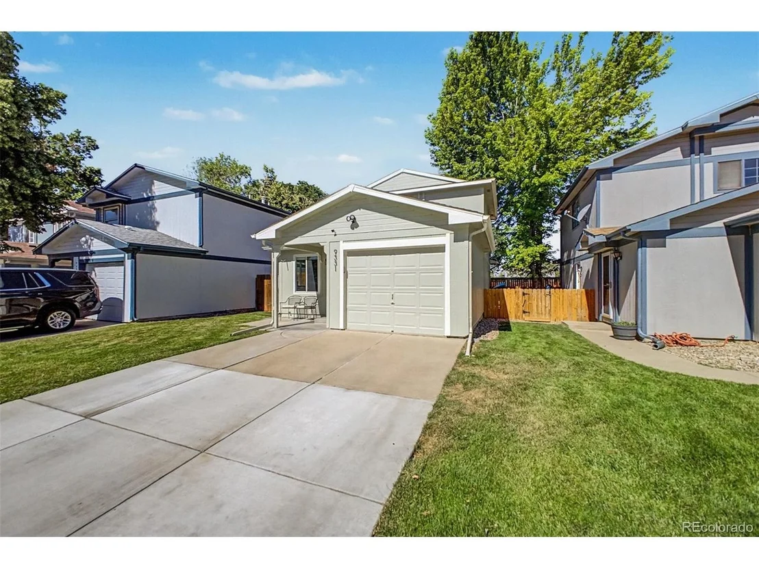 Photo of 9331 Gray Ct