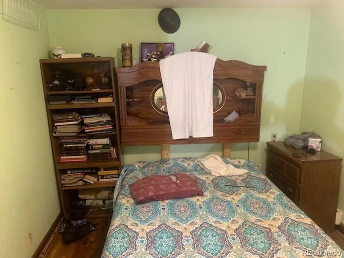 Photo of 221 4th St