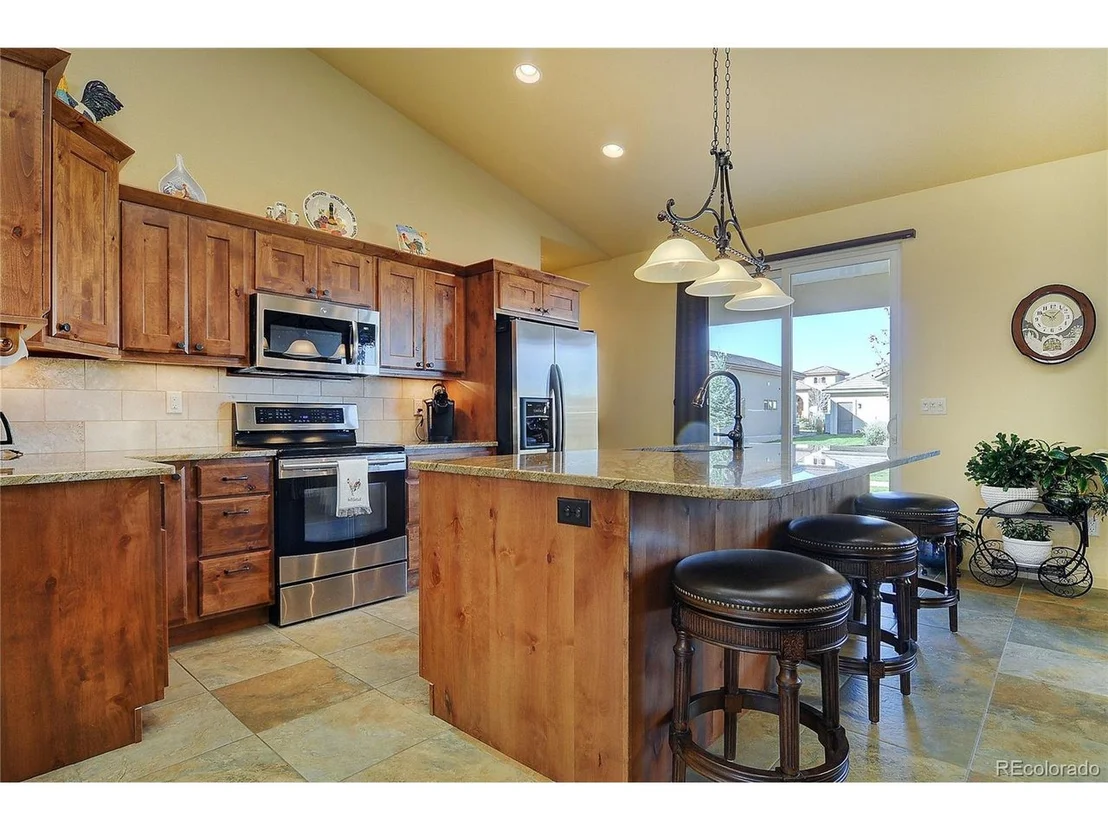 Photo of 415 Cottonwood Cir