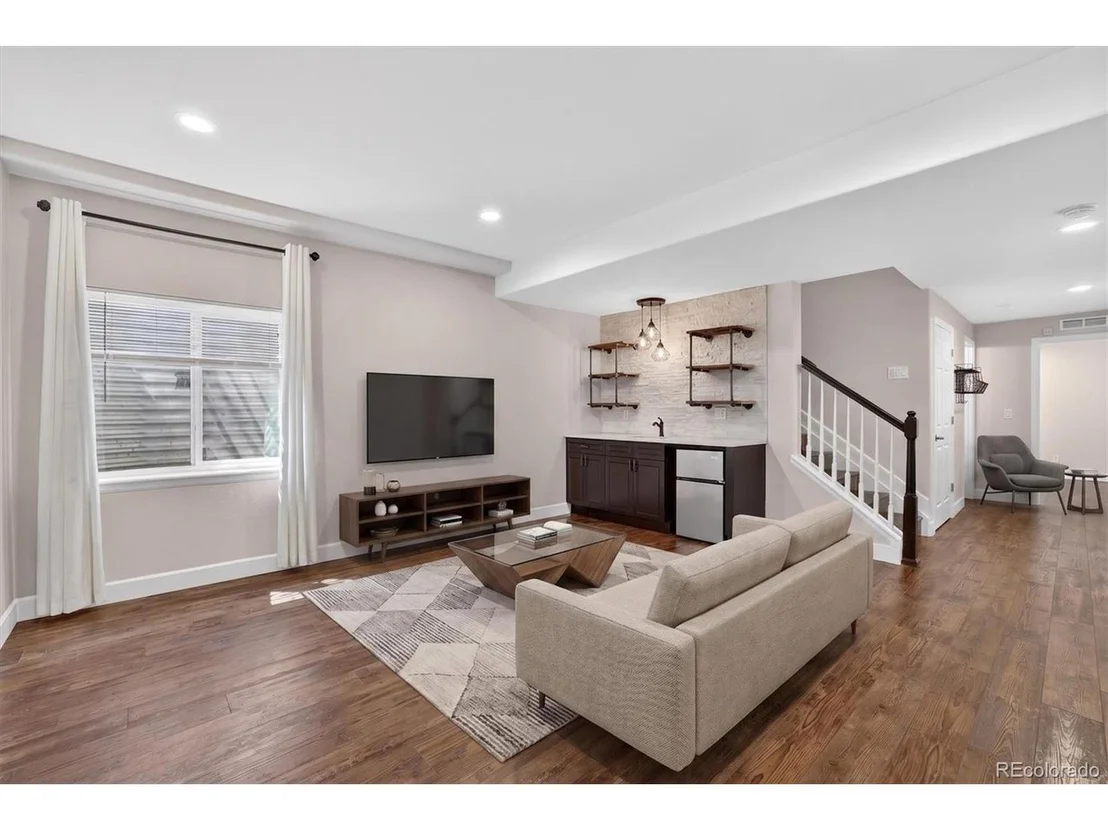 Photo of 3472 Harvard Pl