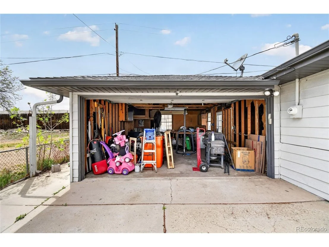 Photo of 7265 Xavier St
