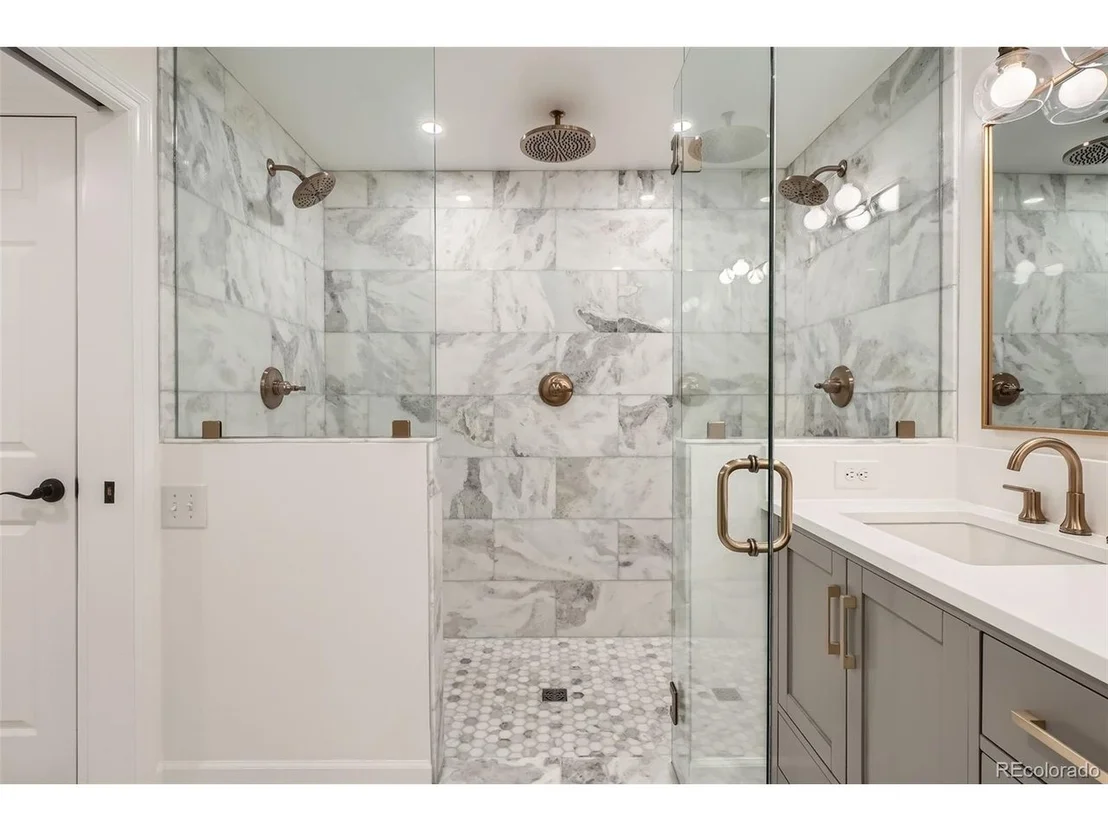 Photo of 366 Elm St