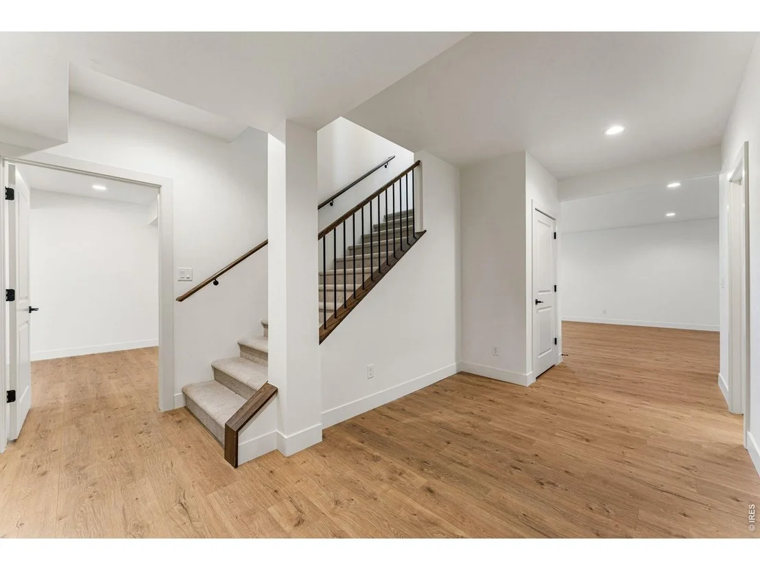 Photo of 832 Clydesdale Dr