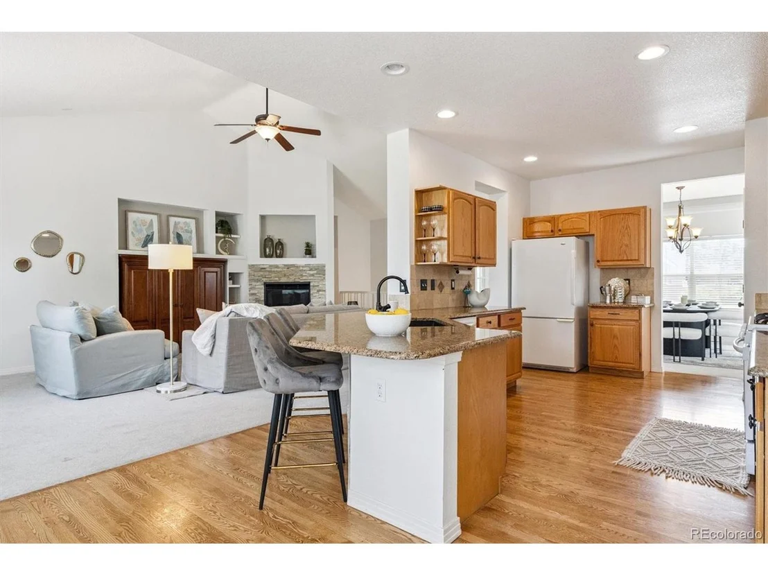 Photo of 6945 Winthrop Cir