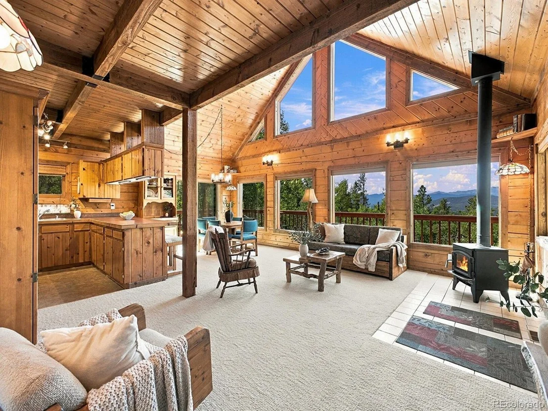 Photo of 760 Coyote Cir