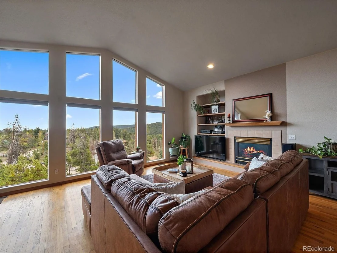 Photo of 34878 Forest Estates Rd