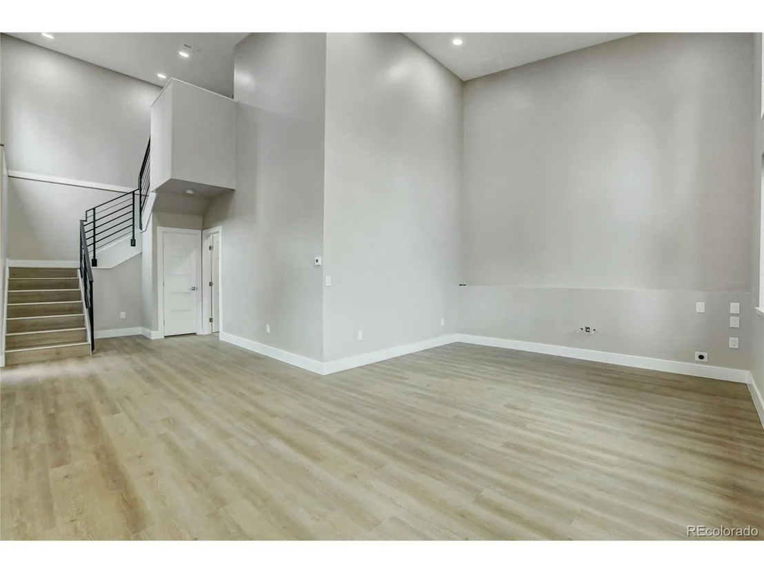 Photo of 8213 Stags Leap Trl