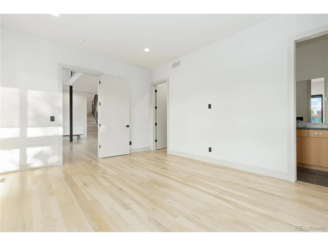 Photo of 8677 Summerlin Pl