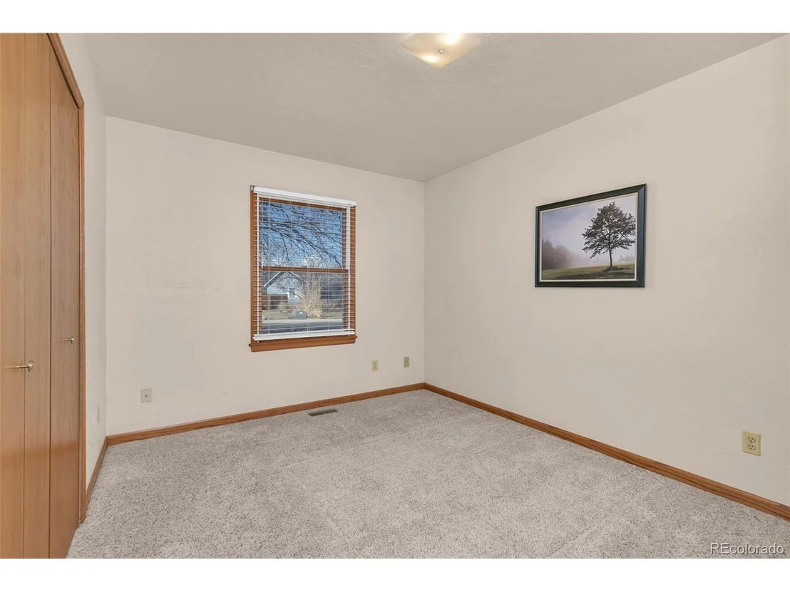Photo of 162 48th Ave