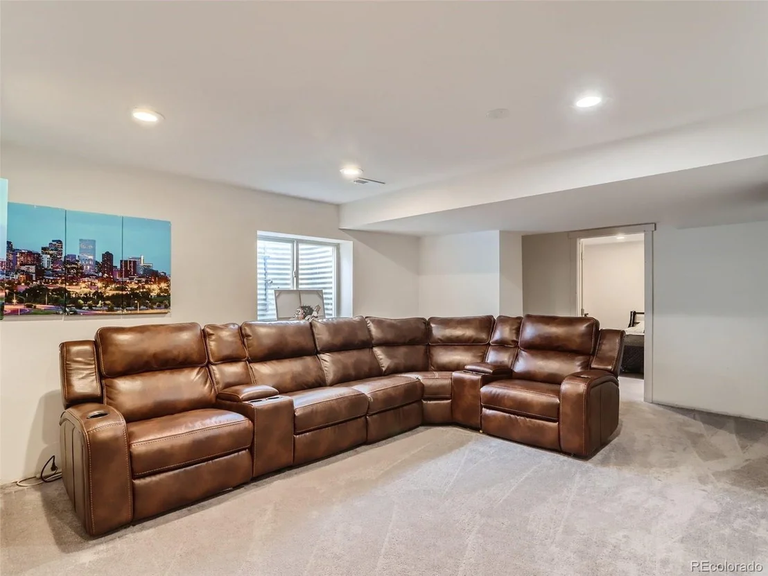 Photo of 5427 Bear Ln