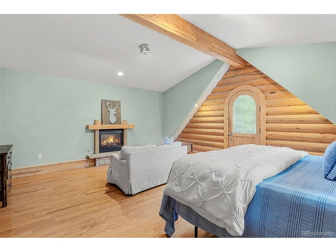 Photo of 33755 Columbine Cir