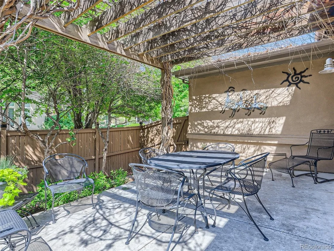 Photo of 271 Spruce St