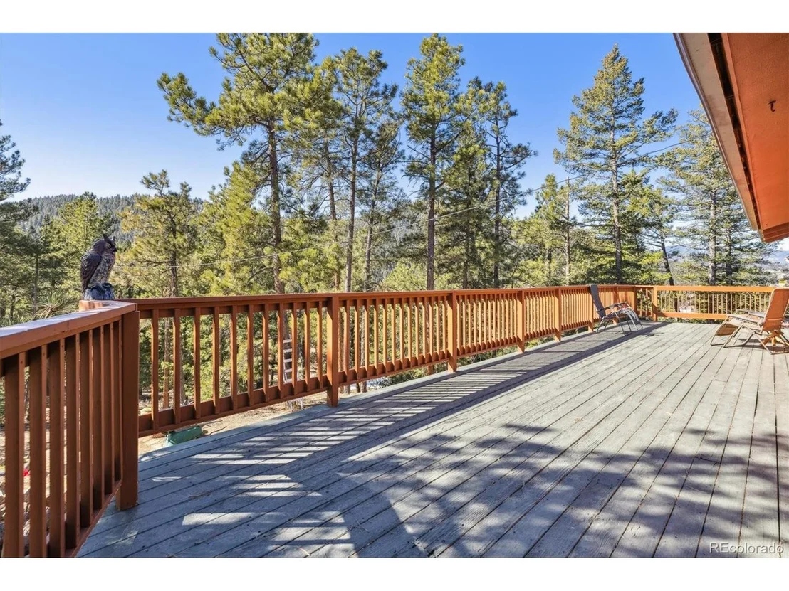 Photo of 21345 Cliffwoods Trl