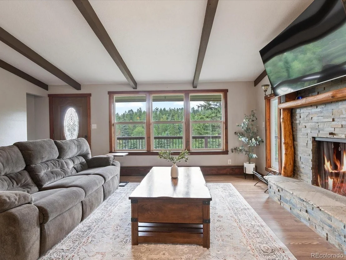 Photo of 27685 Stagecoach Rd