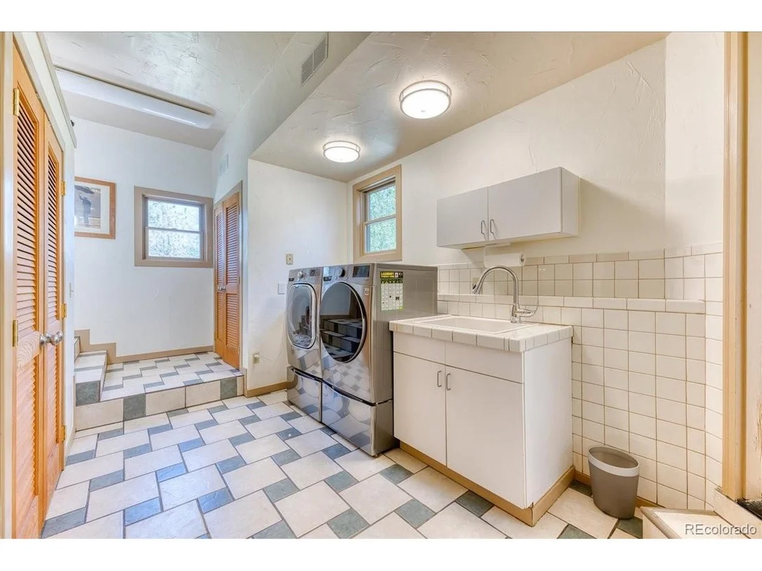 Photo of 1057 Reed Ranch Rd