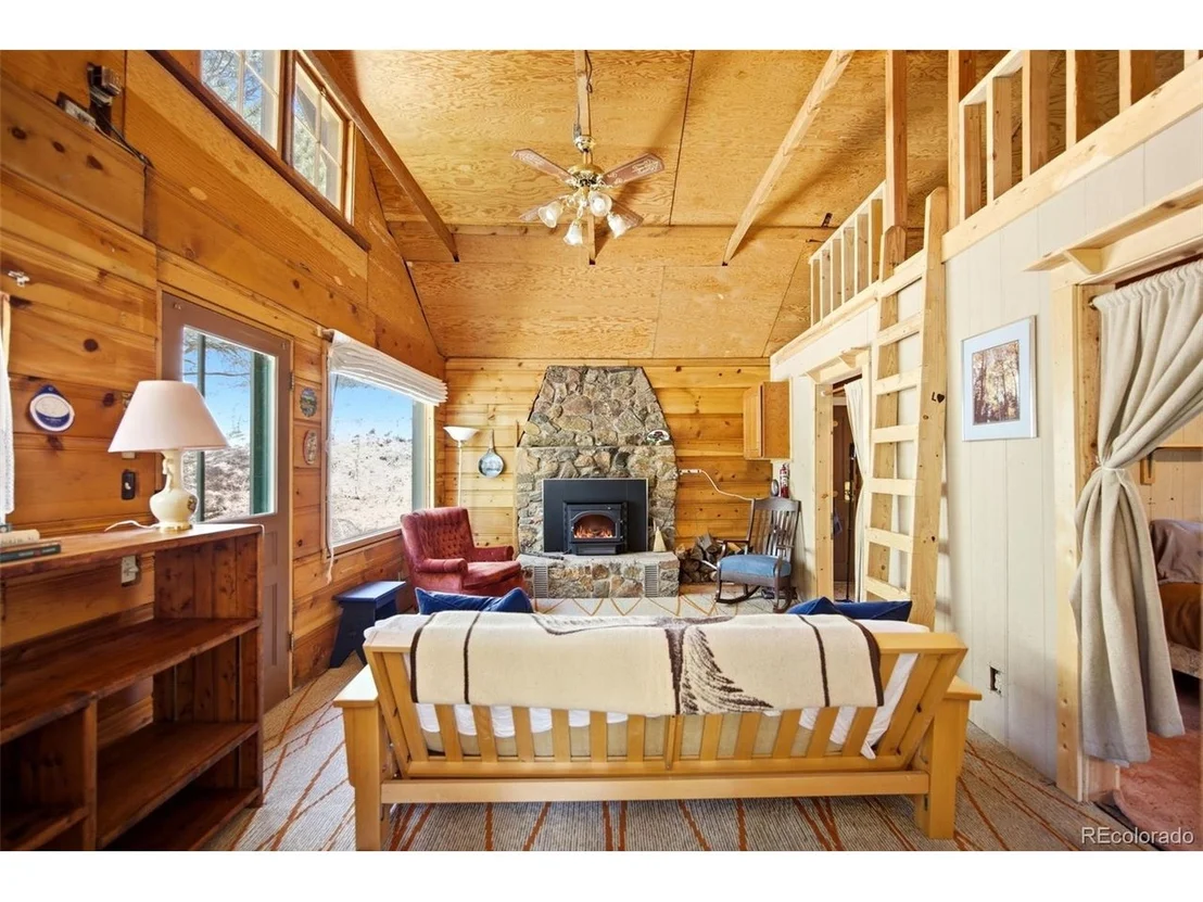 Photo of 652 Payne Gulch Rd