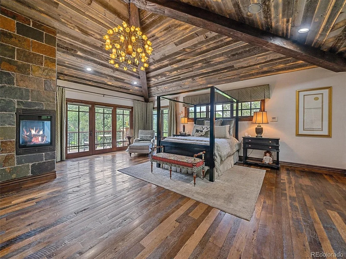 Photo of 33833 Deep Forest Rd