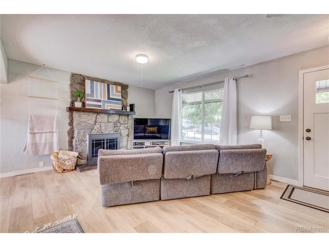 Photo of 1300 Solana Dr