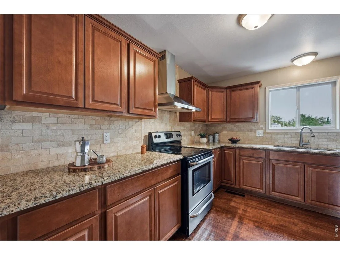 Photo of 30 Tulip Ct