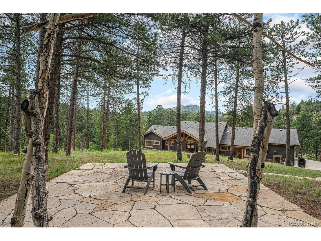 Photo of 342 Crescent Lake Rd