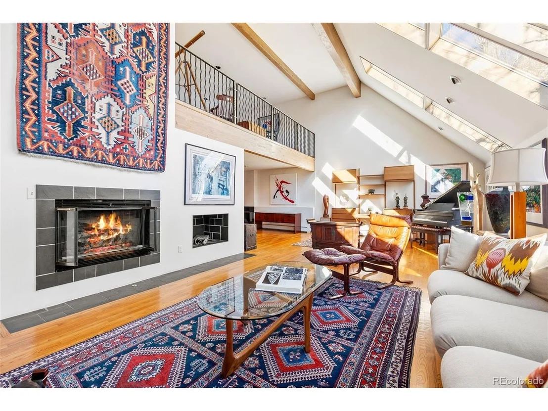 Photo of 625 Grape St