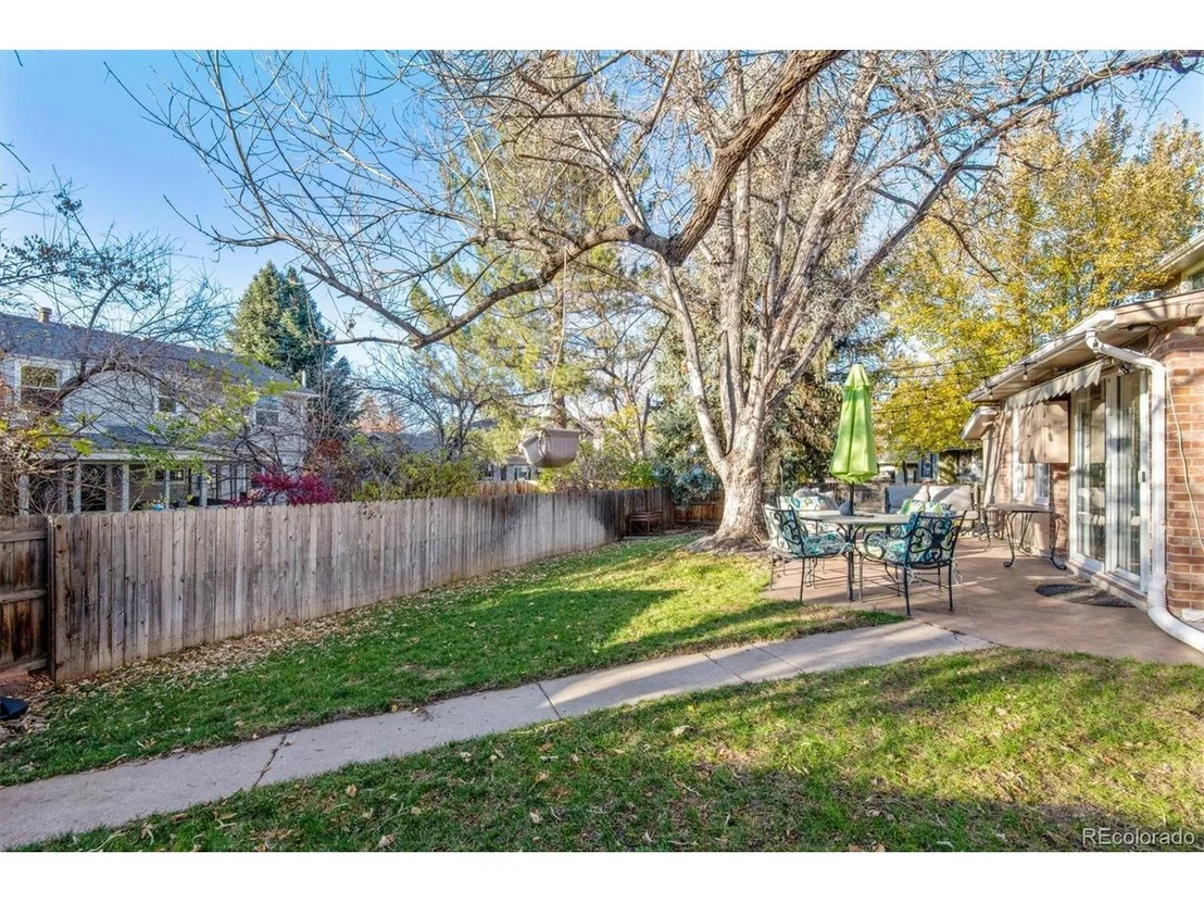 Photo of 4520 W 101st Pl