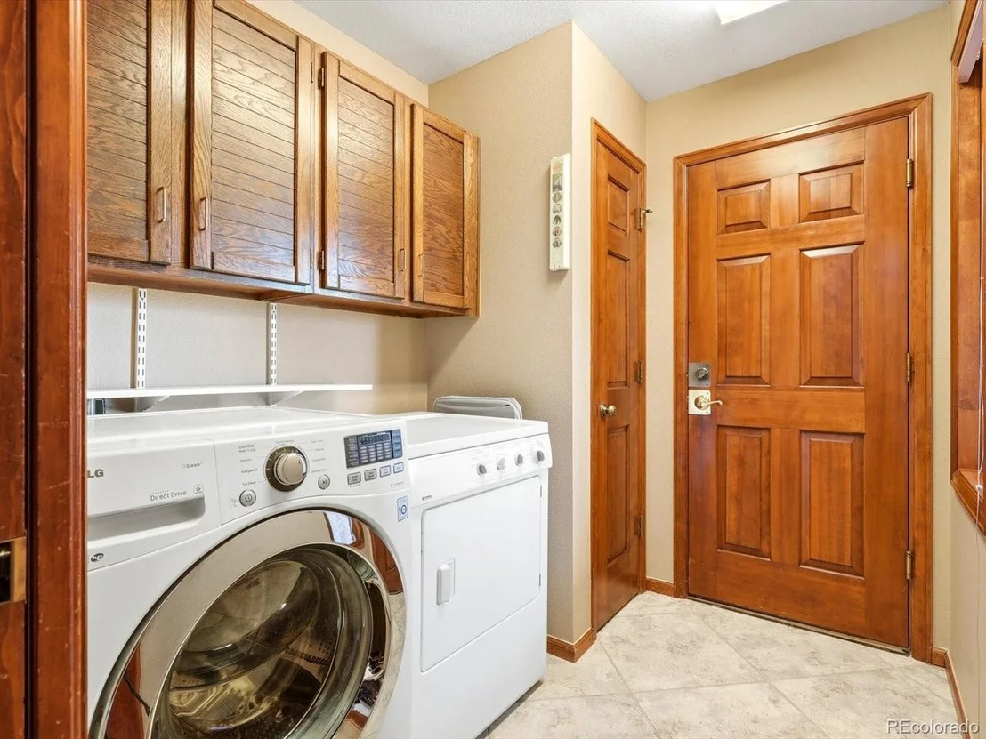 Photo of Unit C at 16082 Deer Ridge Dr