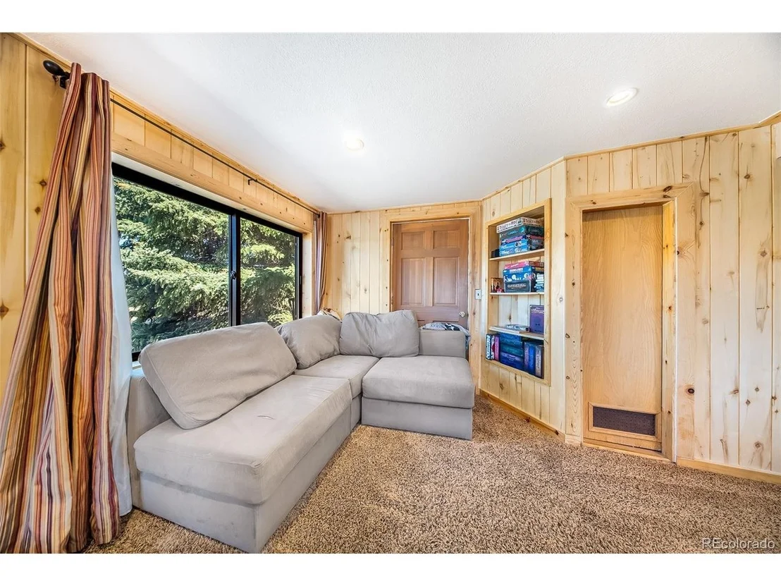 Photo of 1202 Eagle Ave