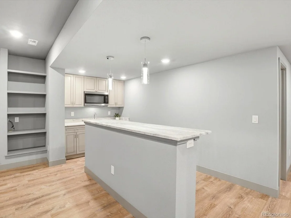 Photo of 982 High Point Trl