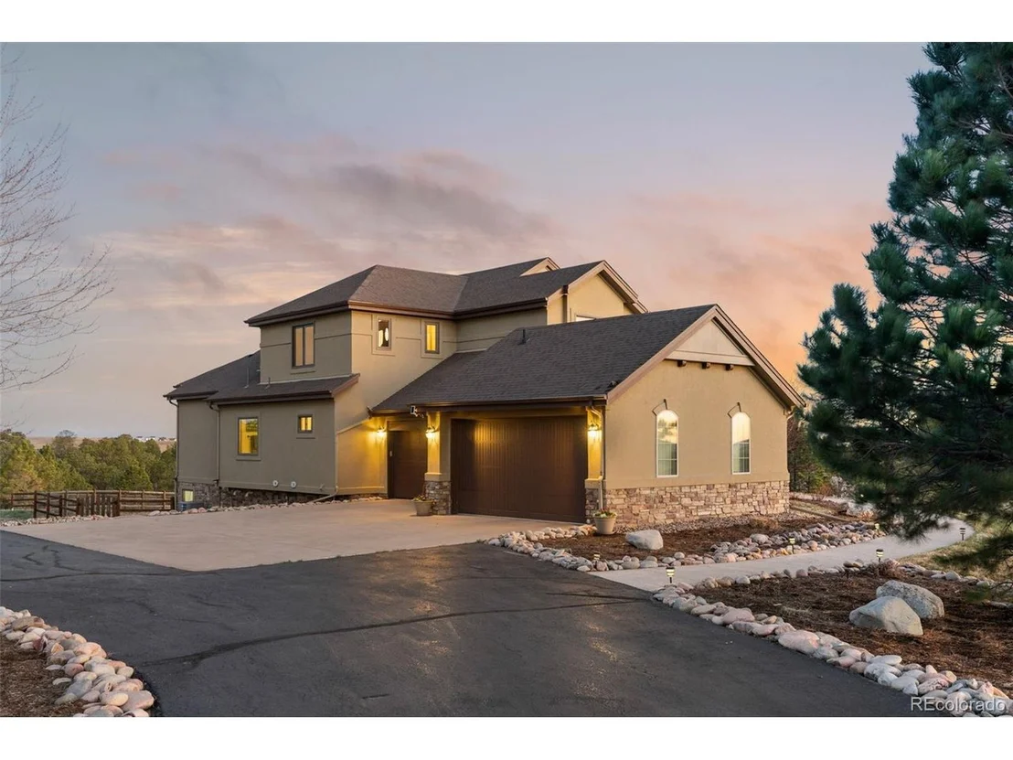 Photo of 47375 Conifer Cir