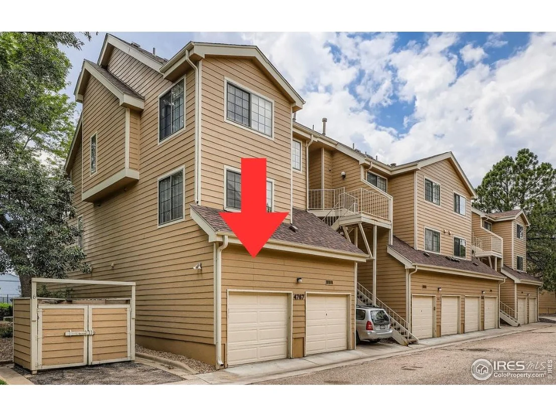Photo of Unit D at 4767 White Rock Cir