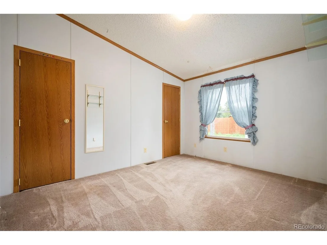 Photo of 327 County Road 5212