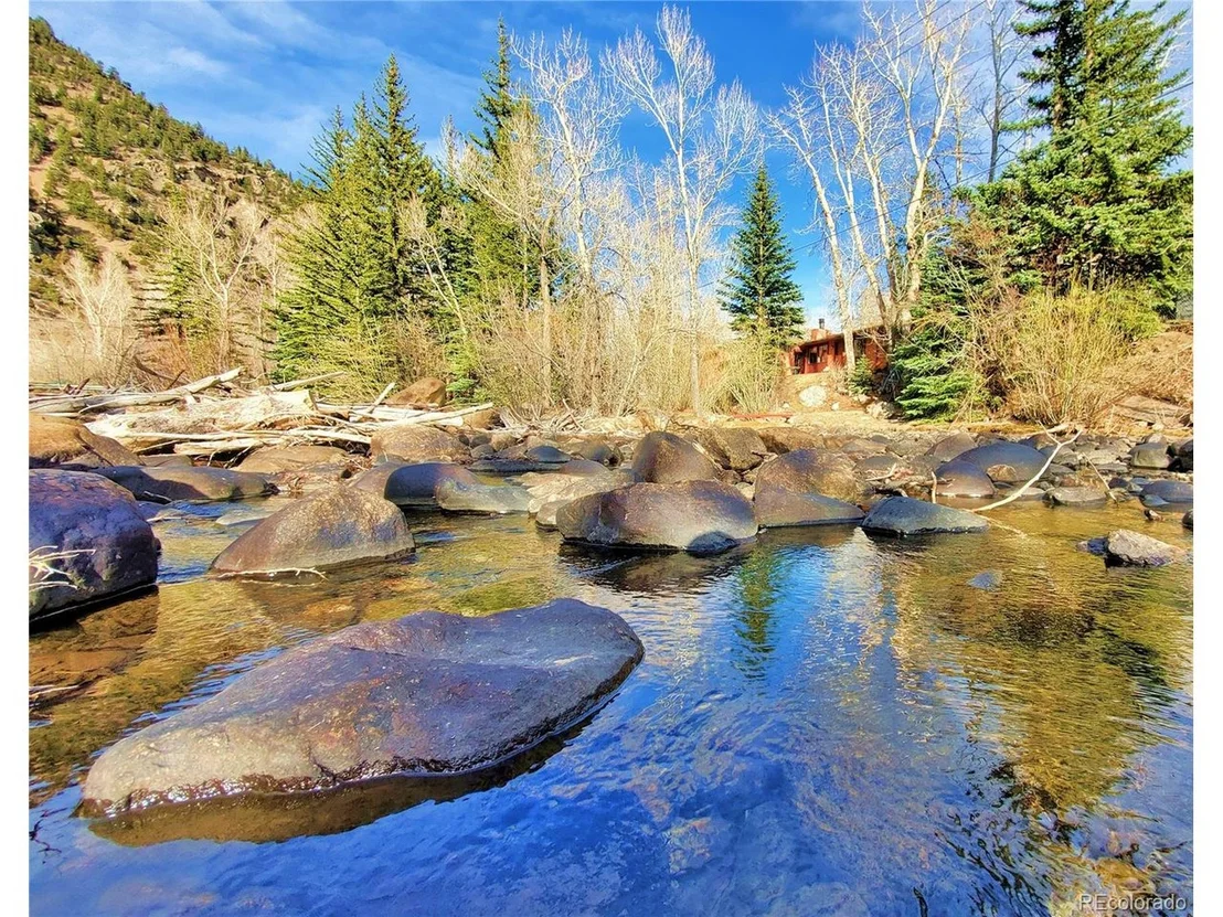 Photo of 53 Silver Lakes Dr