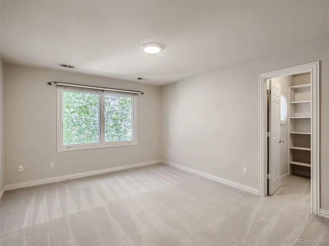 Photo of 412 Lone Eagle Pt