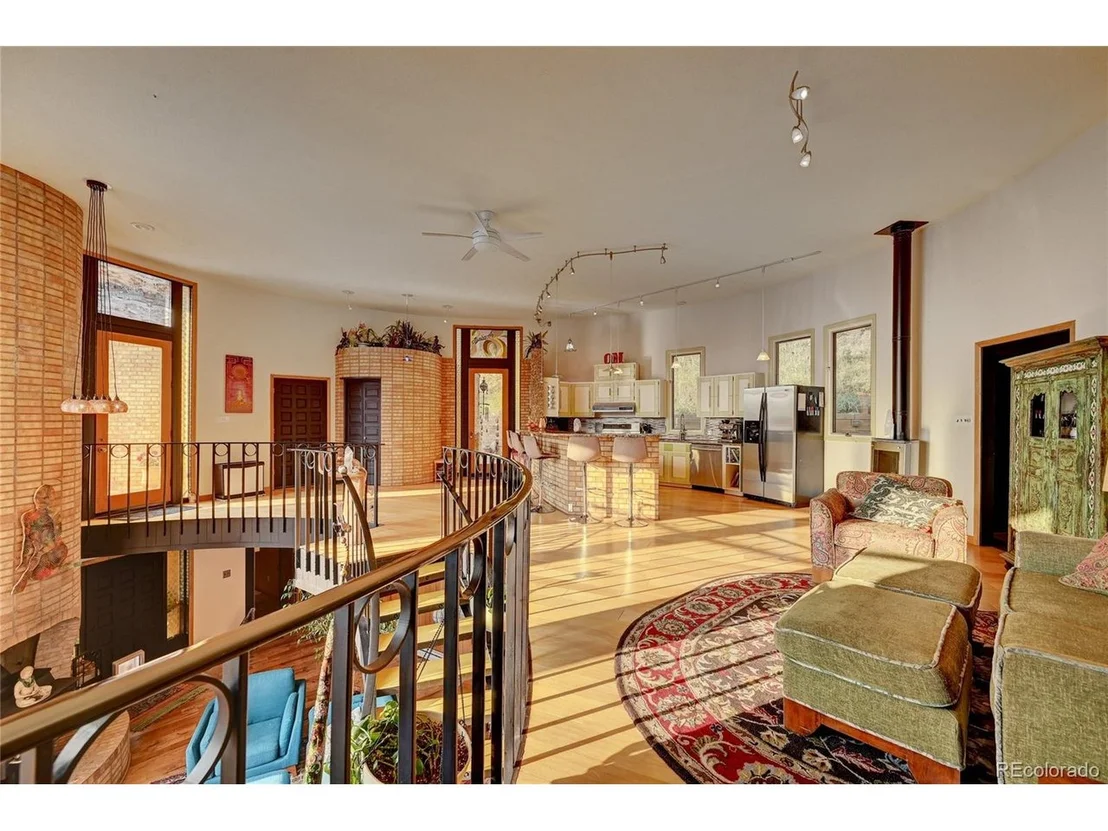 Photo of 218 Anemone Dr