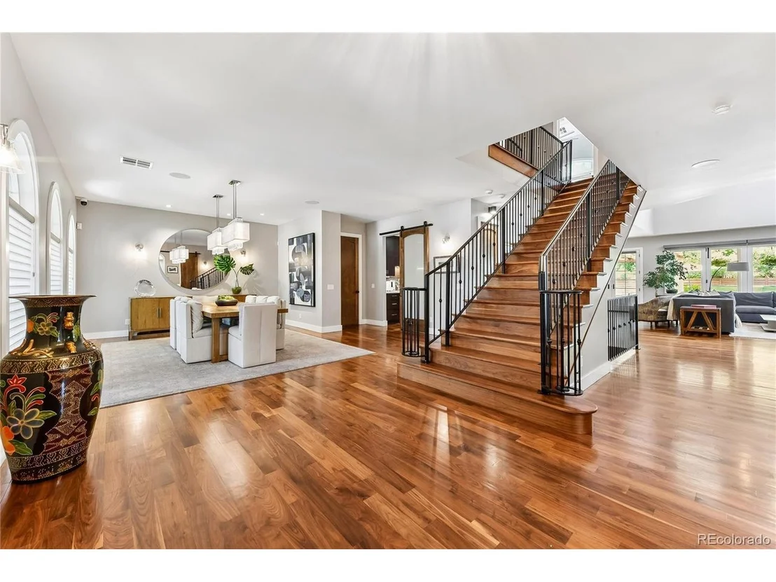 Photo of 771 Jasmine St