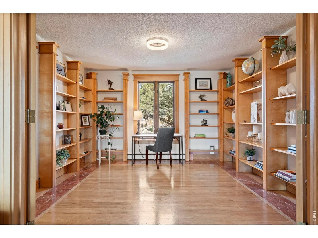 Photo of 4963 Kelso Rd