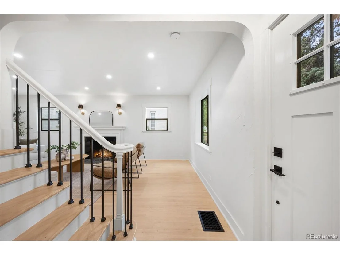 Photo of 414 Elm St