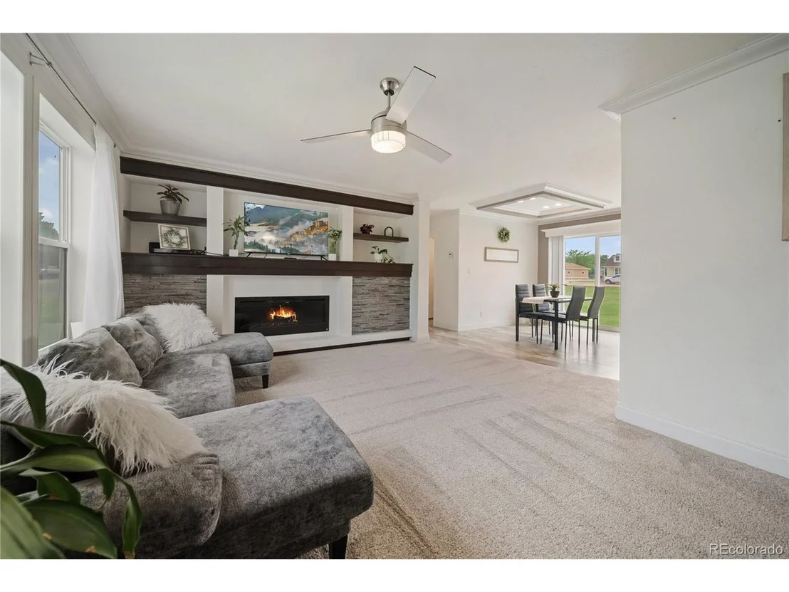 Photo of 539 W 9th St