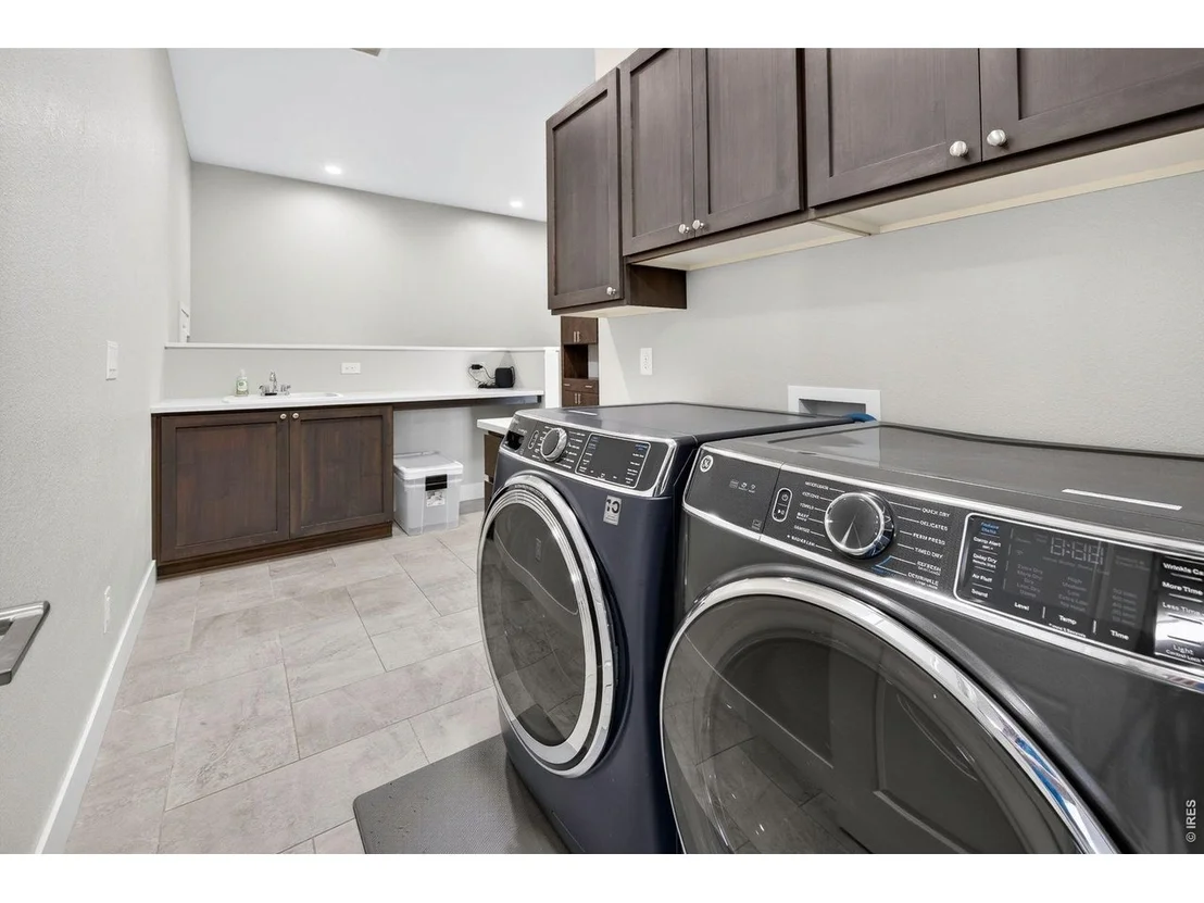 Photo of 4527 Colorado River Dr