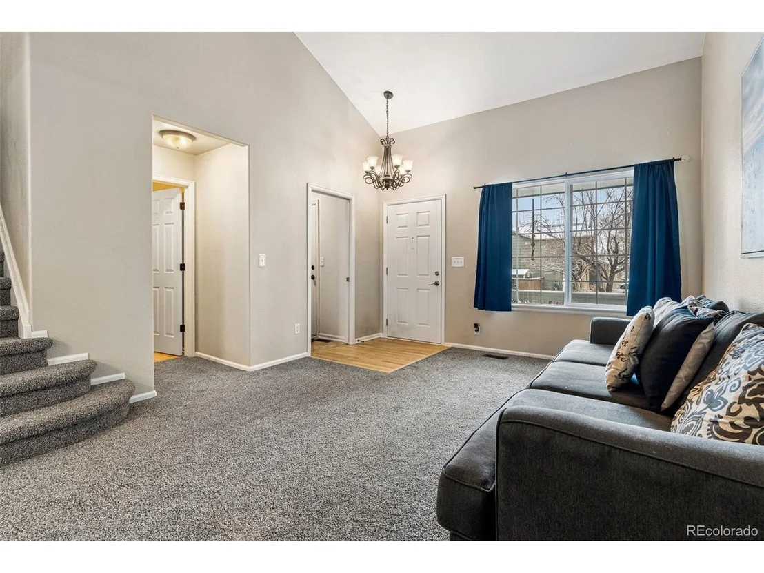 Photo of 10019 Darwin Ln