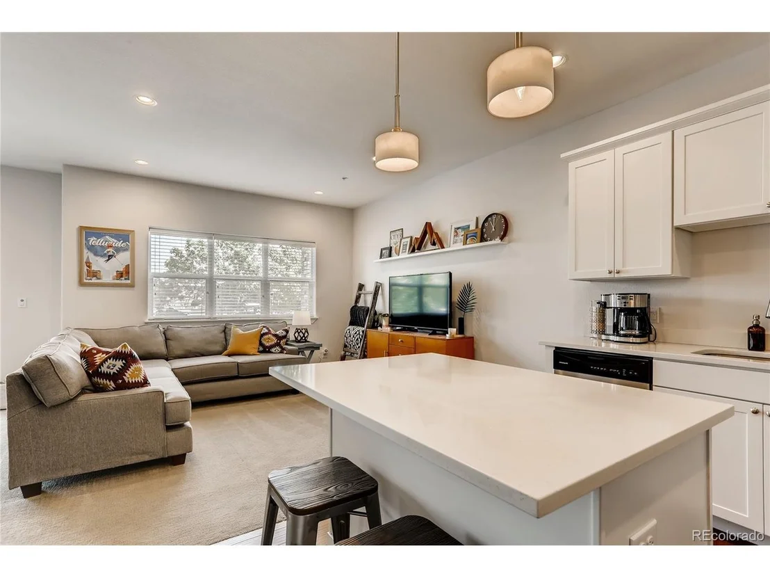Photo of Unit B at 6780 Meade Cir