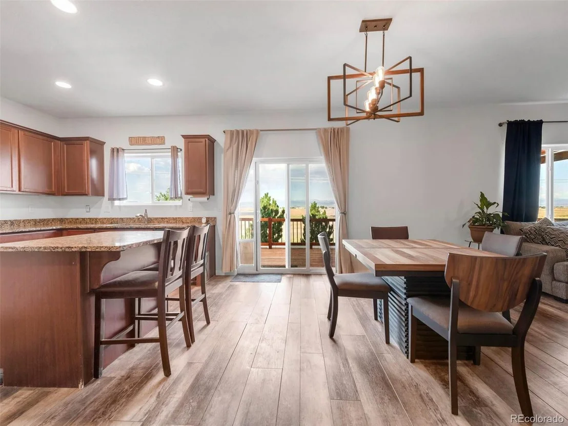 Photo of 5601 West View Cir