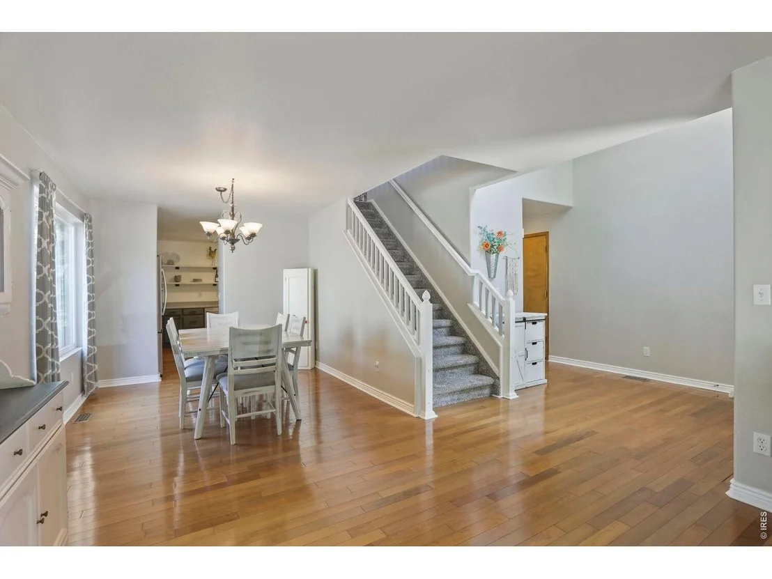 Photo of 1245 Fall River Cir