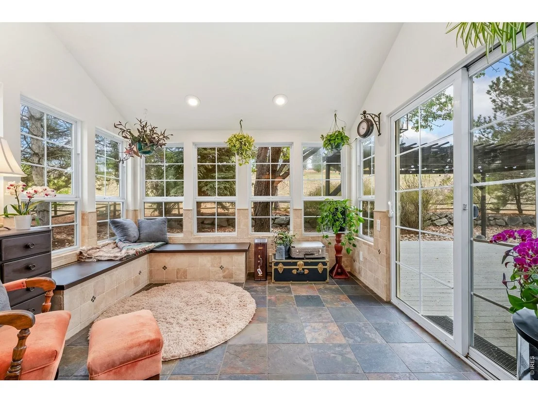 Photo of 2037 River West Dr