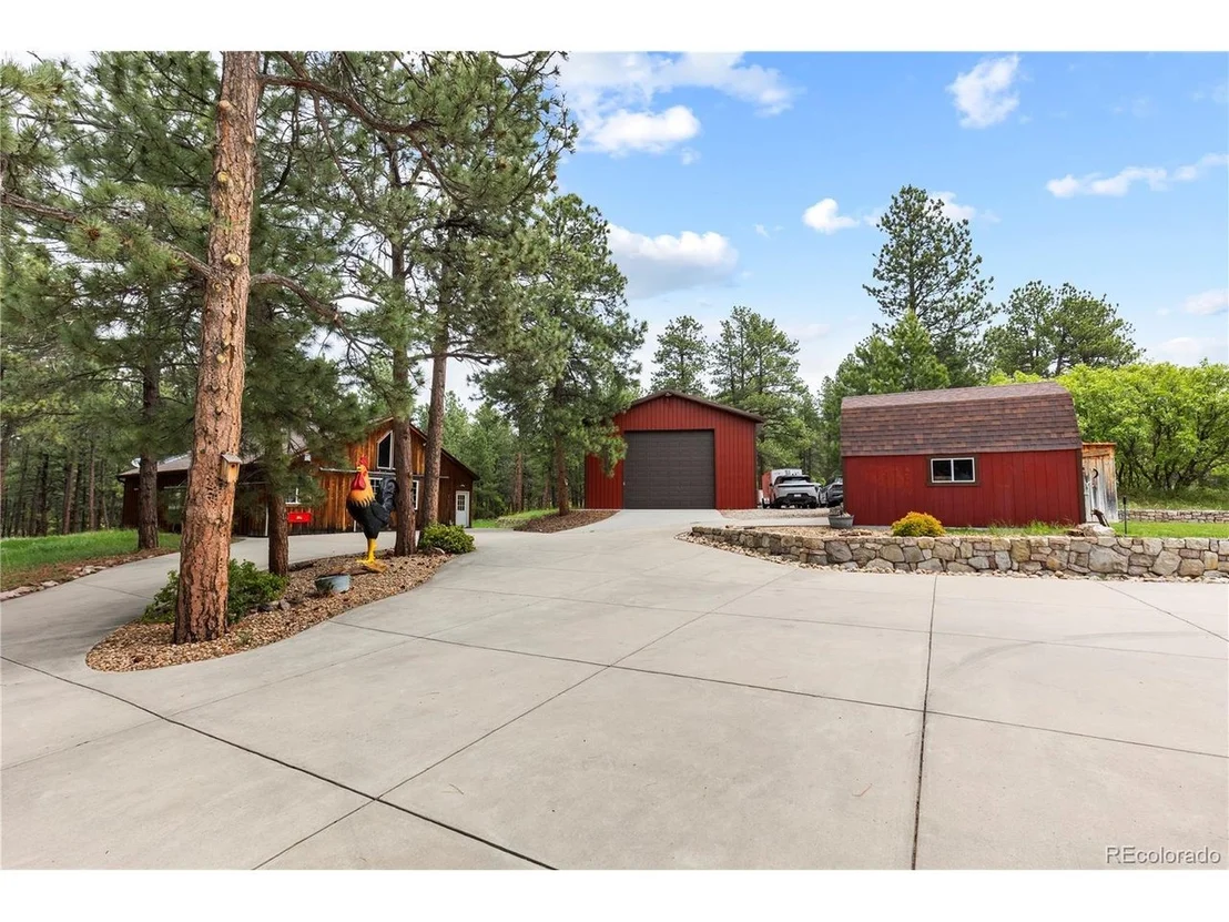 Photo of 10247 Pine Valley Dr