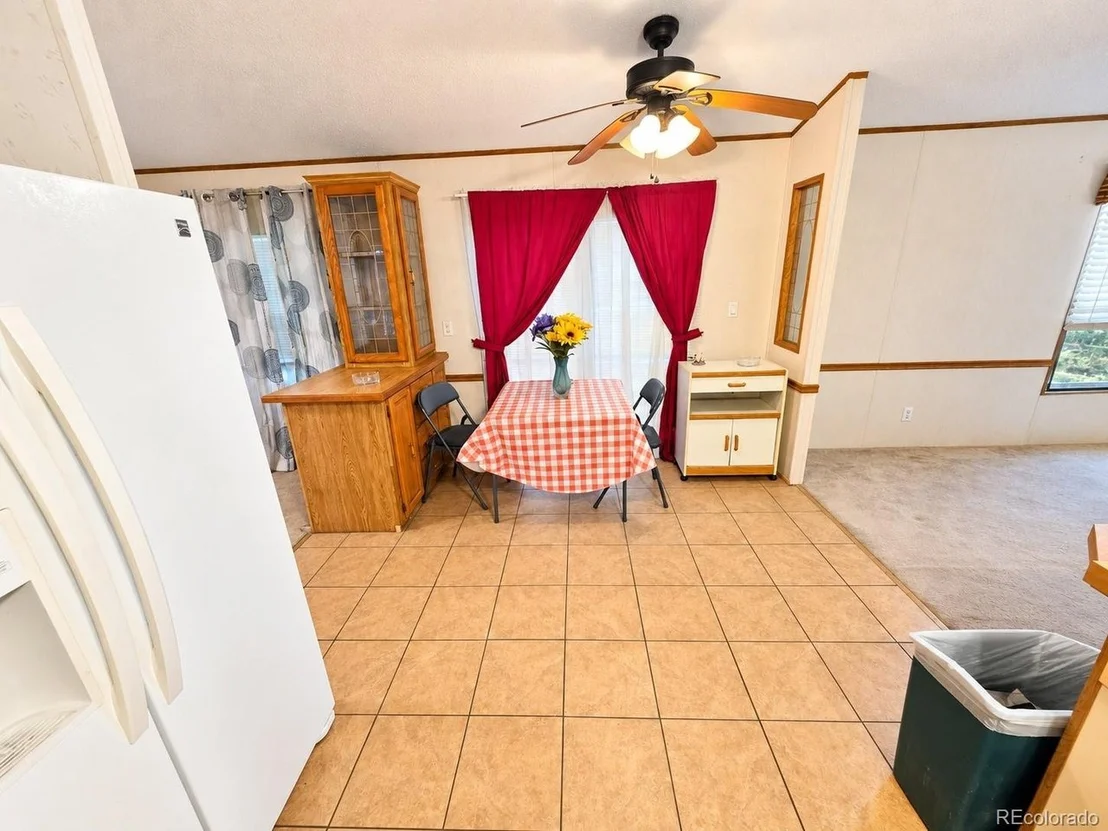 Photo of 33 7th Ave